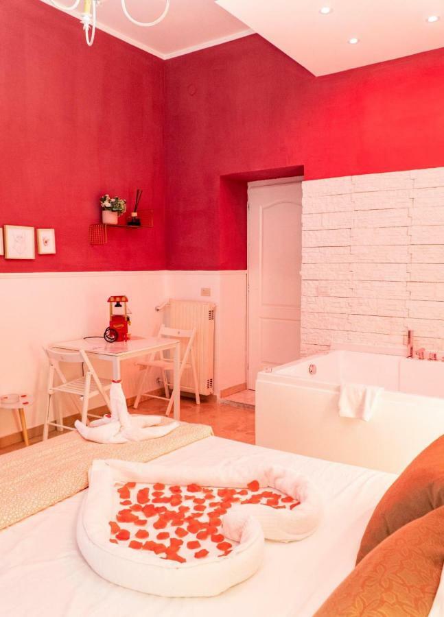 "Napoli In Spa" Екстер'єр фото